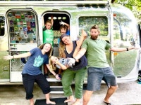 인생은 한 번뿐!…캠핑카 16만㎞ 이동하며 사는 美 가족