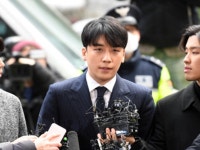 승리·정준영 단톡방 멤버들, 마약 은어 수차례 언급 고기·캔디 먹자