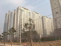 무주택자 집 사기 더 어려워져도…집값부터 잡자