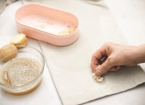 찌든 때도 10분 만에! 천연세탁 달인의 여름철 세탁 요령