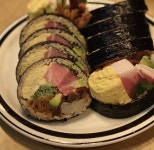 한 입 가득 넣고 풍족하게 즐기는 우영우 김초밥, 후토마끼 맛집