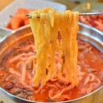 칼칼한 국물이 땡길 때 생각나는 육개장 칼국수 맛집