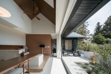 서서히 번져가는 하늘을 즐기는 제주 숙소