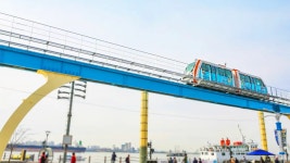 1,000억 원 들여 11년 만에 완성했다... 바다 위 달리는 6.1km 모노레일