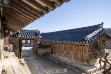 이 한옥마을은 대체로 잘 모르더라구요 진짜 양반들이 살던 모습 그대로 조용한 개평 한옥마을