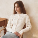 롯데면세점 [에브모우] DIAMOND HOURGLASS CARDIGAN