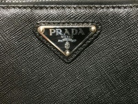 ーバッグ PRADA by タクト6600s shop｜プラダならラクマ - ●18.5万プラダ革サフィアーノレザー黒メッセンジャーバッグ特大Wポケ外ポケ... 