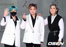 연예가 현장 포토 | [사진]세마, `강렬한 비주얼` : ZUM 뉴스 연예가 현장 포토 | [사진]세마, `강렬한 비주얼`