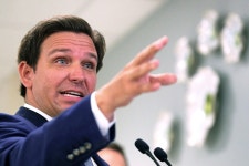 Defiant DeSantis blasts Biden administration amid report of travel limits - POLITICO Defiant DeSantis blasts Biden administration...
