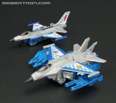 Transformers Generations Combiner Wars Skydive Toy Gallery (Image #29 of 102)