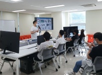 인스케이프 기업정보 - 채용 0건, 평균연봉 6,032만원, 인원 115명, 업력 10년, 경기 성남시 | 원티드