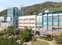 고신대학교산학협력단 기업정보 - 채용 0건, 평균연봉 3,734만원, 인원 59명, 업력 16년, 부산 영도구 | 원티드