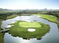 성담 솔트베이 골프클럽 기업정보 - 채용 0건, 평균연봉 5,239만원, 인원 25명, 업력 9년, 경기 시흥시 | 원티드