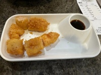 炸蝦餅 - ESTABELECIMENTO DE COMIDAS VENG FAIs photo in Avenida de Almeida Ribeiro Macau | OpenRice Hong Kong Photo of... 