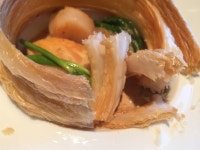 但酥皮沾上湯汁，牛油味碰上來自海洋氣息 - ÉPUREs photo in Tsim Sha Tsui Hong Kong | OpenRice Hong Kong Photo of ÉPURE (Tsim... 