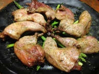 法國煙燻鵪鶉腿伴露旬 - Take A Seat Cafe & Pubs photo in Ma On Shan Hong Kong | OpenRice Hong Kong Photo of Take A Seat Cafe... 