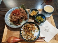 Moonhalf in Tsuen Wan Hong Kong | OpenRice Hong Kong Photo of Moonhalf (Tsuen Wan) - luchanlu