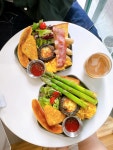 Hamburger Coffee Shop in Jordan Hong Kong | OpenRice Hong Kong Ham6baang6laang6 (Cheung Wah Commercial Building) (Jordan)
