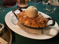 APPLE CRUMBLE - Bayfare Socials photo in Tsim Sha Tsui Hong Kong | OpenRice Hong Kong Photo of Bayfare Social (Tsim Sha Tsui)... 