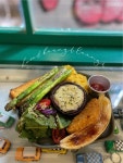 Hamburger Coffee Shop in Jordan Hong Kong | OpenRice Hong Kong Ham6baang6laang6 (Cheung Wah Commercial Building) (Jordan)
