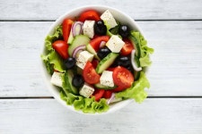 맛있는 그릭 샐러드 레시피 - 건강을 위한 발걸음