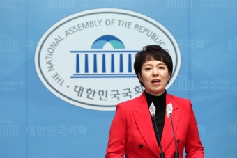 김은혜 ‘이대생 미군 성 상납’ 발언 논란 김준혁 후보 사퇴 촉구 | 일요신문 김은혜 ‘이대생 미군 성 상납’ 발언 논란 김준혁 후보 사퇴 촉구