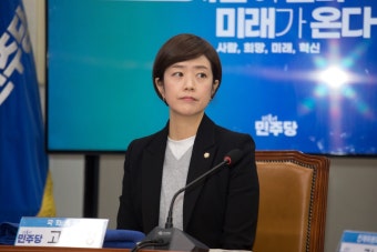 ‘문명전쟁’ 일촉즉발…민주당 ‘임종석 뇌관’ 폭발 막전막후 | 일요신문 ‘문명전쟁’ 일촉즉발…민주당 ‘임종석 뇌관’ 폭발 막전막후