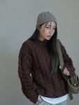 www.stylenanda.com 꽈배기골지배색 보슬엄지비니