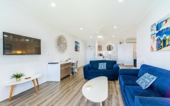 Moby Dick Motel, Yamba, Australia - Booking.com ★★★ Moby Dick Waterfront Motel, Yamba, Australia