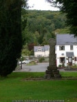 War Memorial, Llandogo © Eirian Evans cc-by-sa/2.0 :: Geograph Britain and Ireland War Memorial, Llandogo &copy; Eirian Evans cc... 