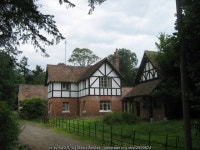 Home Farm Farmhouse © David Anstiss cc-by-sa/2.0 :: Geograph Britain and Ireland Home Farm Farmhouse &copy; David Anstiss cc-by... 