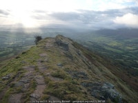Autumn morning on the Cats Back ridge © Jeremy Bolwell cc-by-sa/2.0 :: Geograph Britain and Ireland Autumn morning on the Cats... 