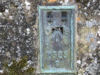 Ordnance Survey Flush Bracket S0565 © Peter Wood cc-by-sa/2.0... Ordnance Survey Flush Bracket S0565 &copy; Peter Wood cc-by-sa/2.0