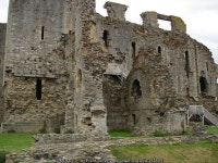 Middleham Castle, East Wall © Frank Glover :: Geograph Britain and Ireland Middleham Castle, East Wall &copy; Frank Glover