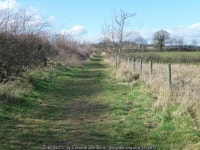 Heading west to Flask Lane © Christine Johnstone cc-by-sa/2.0 :: Geograph Britain and Ireland Heading west to Flask Lane... 