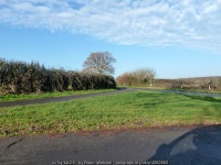 Triangle at lane junction © Robin Webster cc-by-sa/2.0 :: Geograph Britain and Ireland Triangle at lane junction &copy; Robin... 
