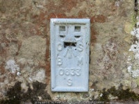 Ordnance Survey Flush Bracket S0633 © Peter Wood cc-by-sa/2.0... Ordnance Survey Flush Bracket S0633 &copy; Peter Wood cc-by-sa/2.0