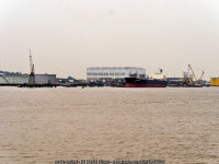 Birkenhead Shore © David Dixon cc-by-sa/2.0 :: Geograph Britain and Ireland Birkenhead Shore &copy; David Dixon cc-by-sa/2.0