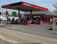 Texaco filling station, Berrow Road,... © Jaggery :: Geograph Britain and Ireland Texaco filling station, Berrow Road,...... 