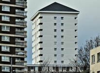 Renovated block, Artillery Flats,... © Albert Bridge :: Geograph Britain and Ireland Renovated block, Artillery Flats,...... 