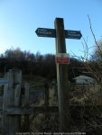 Waymarker: Horrobin Lane and Grange Road © Carroll Pierce cc-by-sa/2.0 :: Geograph Britain and Ireland Waymarker: Horrobin Lane... 