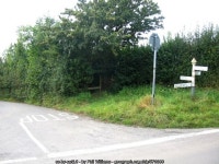Footpath from Withial Hill © Phil Williams :: Geograph Britain and Ireland Footpath from Withial Hill &copy; Phil Williams