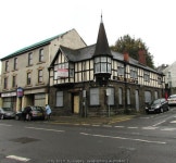 Former Crown pub on a Morriston corner,... © Jaggery cc-by-sa/2.0 :: Geograph Britain and Ireland Former Crown pub on a... 