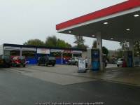 Petrol station in Buxton © Eirian Evans :: Geograph Britain and Ireland Petrol station in Buxton &copy; Eirian Evans