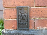Ordnance Survey Flush Bracket G3149 © Peter Wood cc-by-sa/2.0... Ordnance Survey Flush Bracket G3149 &copy; Peter Wood cc-by-sa/2.0