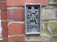 Ordnance Survey Flush Bracket G2916 © Peter Wood cc-by-sa/2.0... Ordnance Survey Flush Bracket G2916 &copy; Peter Wood cc-by-sa/2.0