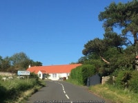 Approach to Kingston © Richard Webb :: Geograph Britain and Ireland Approach to Kingston &copy; Richard Webb