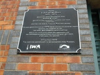 Plaque to Tom Rolt by the Oxford Canal © David Hillas cc-by-sa/2.0 :: Geograph Britain and Ireland Plaque to Tom Rolt by the... 