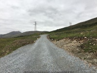 Gravel road near Tomdoun © Steven Brown cc-by-sa/2.0 :: Geograph Britain and Ireland Gravel road near Tomdoun &copy; Steven... 