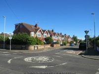 Loxwood Avenue, Worthing © Malc McDonald :: Geograph Britain and Ireland Loxwood Avenue, Worthing &copy; Malc McDonald
